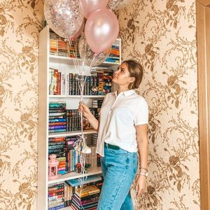 Юля в мире книг