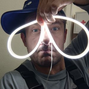 Neon Master