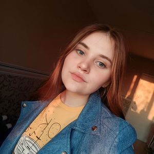 Попова Изабелла