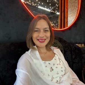 iulia.scherb