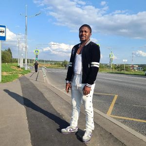 Looky_1700275778891