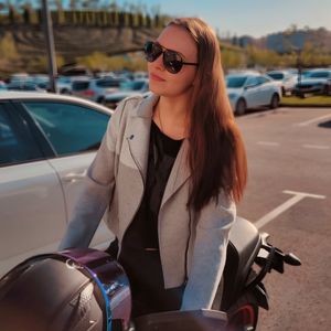 С Вами LENA KOTOVA