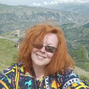 Елена Попова