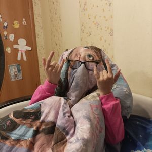 Kira_