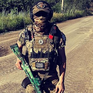 Артём